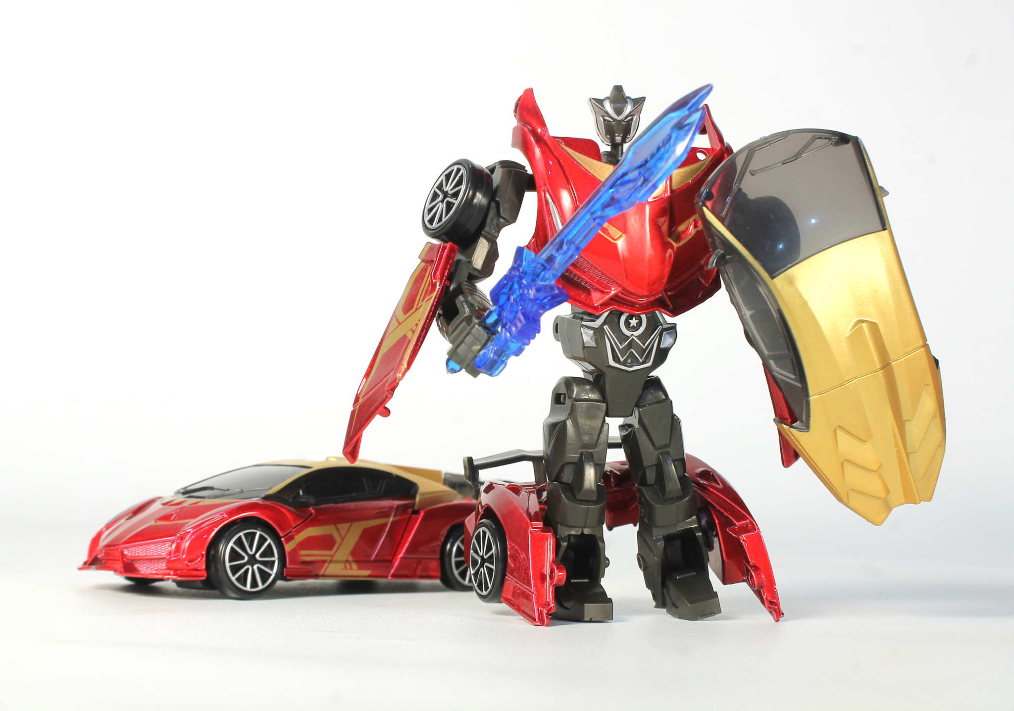 #D/c Mobil Transformer Avengers Battle Fot Earth 6karakter @197